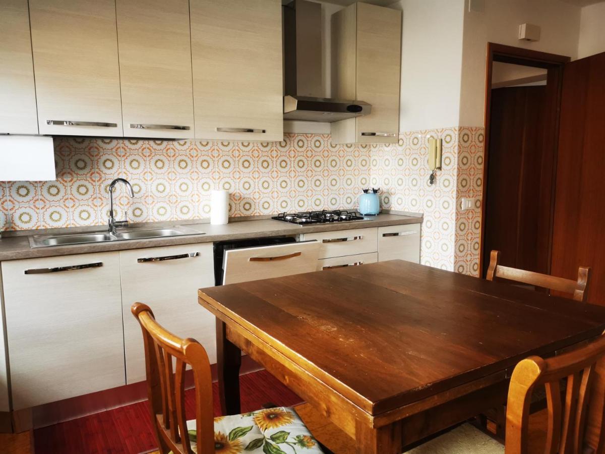 פדבנה Spazioso E Completo Appartamento Con 3 Camere, Doppi Servizi, Fino A 8 Posti Letto מראה חיצוני תמונה